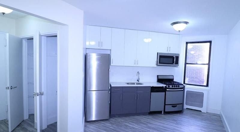 1st image of 13261 Sanford Ave