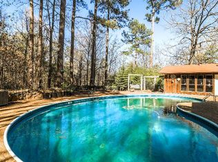 16 Village Dr, Madison, MS 39110