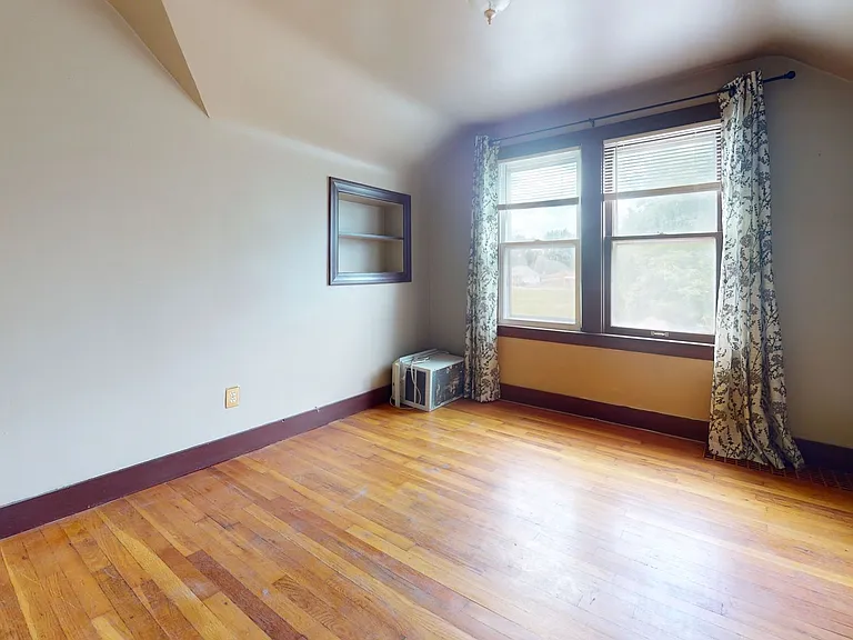 11442 Jackson Ave — Photo 9