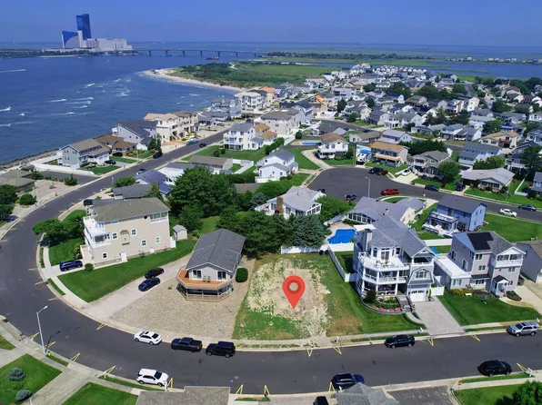 5217 Ocean Dr S, Brigantine, NJ 08203