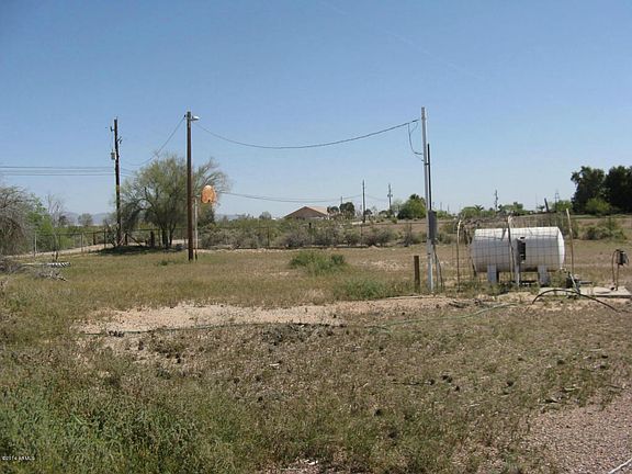 4th image of 33711 W Mobile Ln