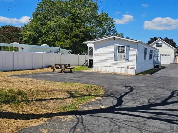 35611 Wolfe Neck Rd, Rehoboth Beach, DE 19971
