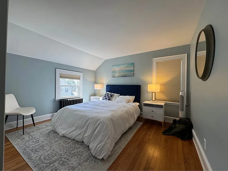 182 Margaret St — Photo 30