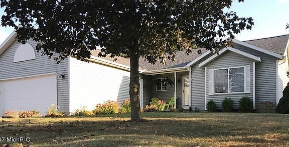 2nd image of 2412 Palm Dale Dr SW