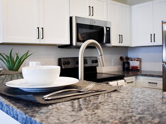 4th image of 2801 Houckway Dr #2816-204