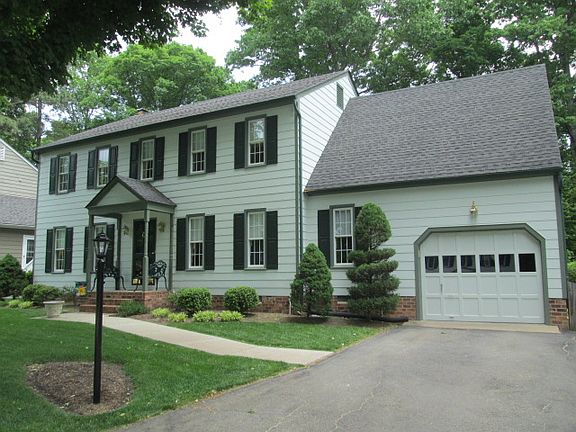 2nd image of 605 Coralberry Dr