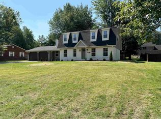 8977 Hickory Ln, Newburgh, IN 47630