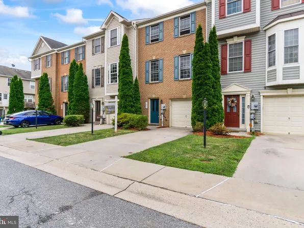 18324 Roy Croft Dr, Hagerstown, MD 21740