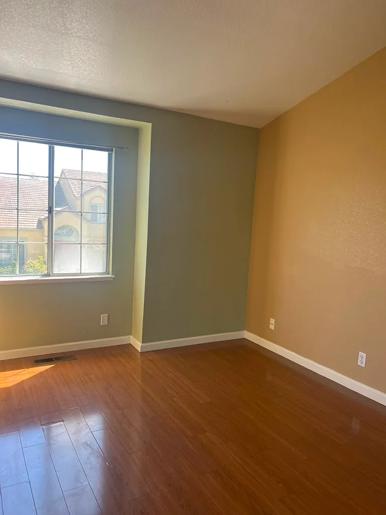 181 Summerwind Dr — Photo 4