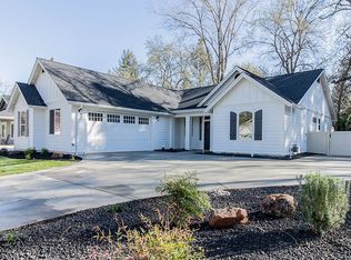 5585 Lexi Ln, Redding, CA 96001