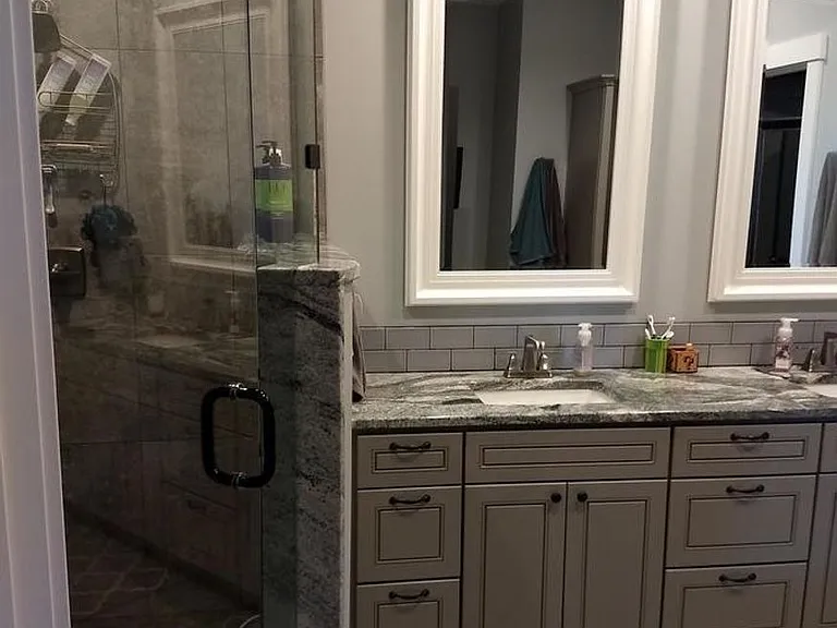 1702 Aaron Dr — Photo 9