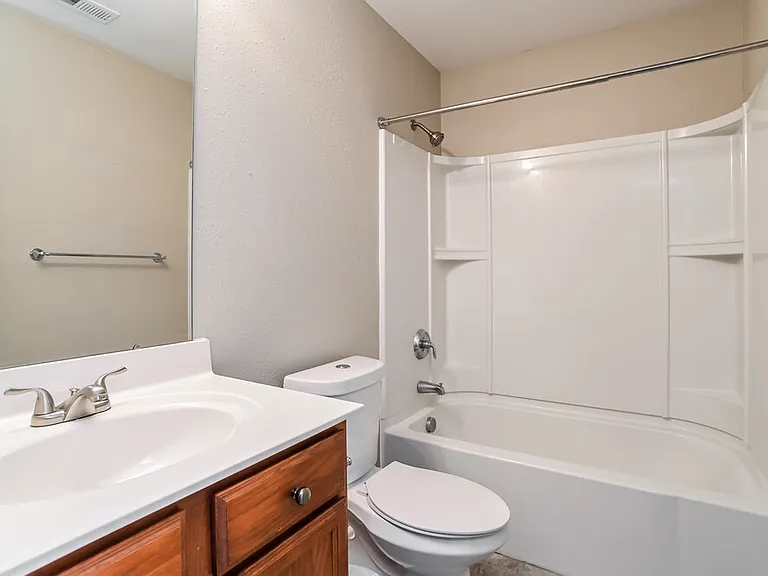 311 Hunslet Cir — Photo 18