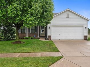 1027 Pine Ridge Way, Brownsburg, IN 46112