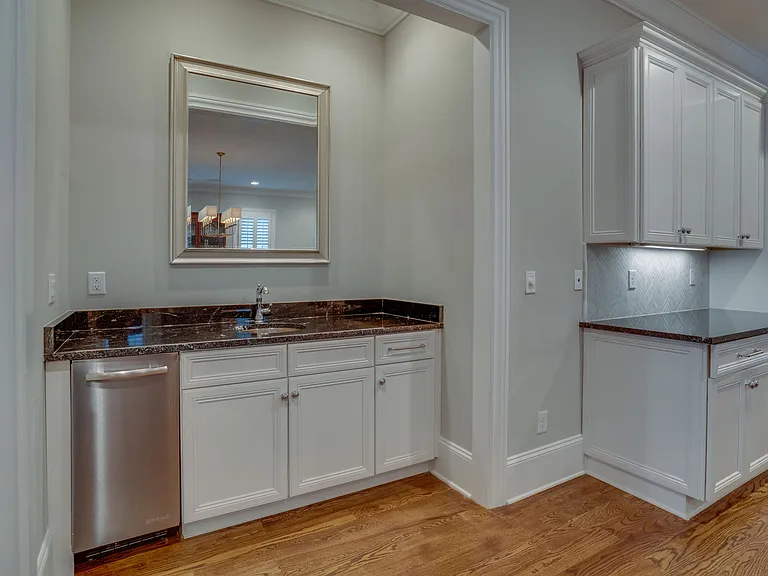 2424A Abbott Martin Rd — Photo 13