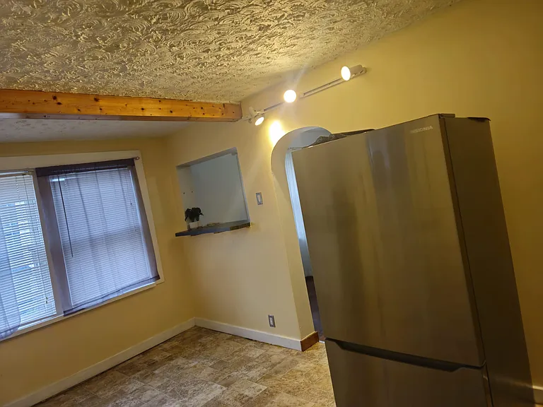 3209 Saratoga Ave #1 — Photo 9
