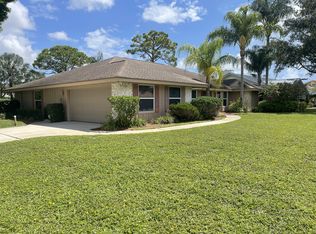 6147 Wood Lake Rd, Jupiter, FL 33458