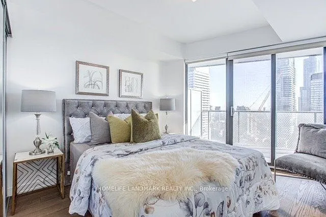 11 Wellesley St W #3705 — Photo 10