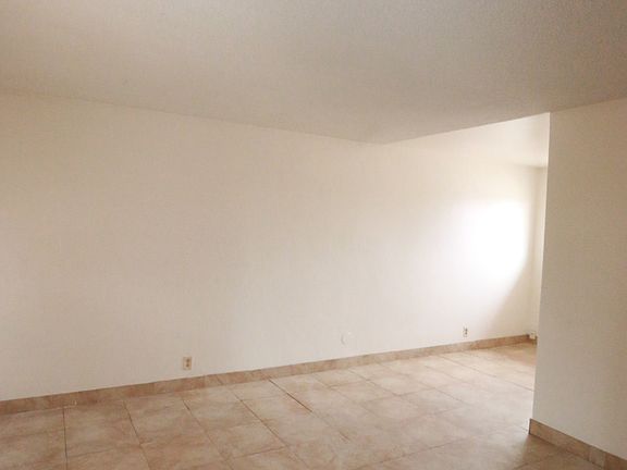 3rd image of 2635 Pacific St #11327029