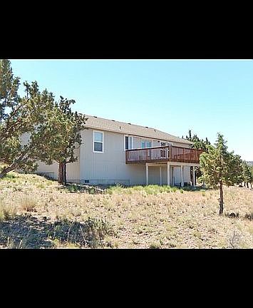 3rd image of 1920 SE McKenzie Pl