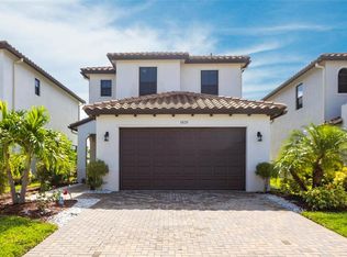 8820 Madrid Cir, Naples, FL 34104