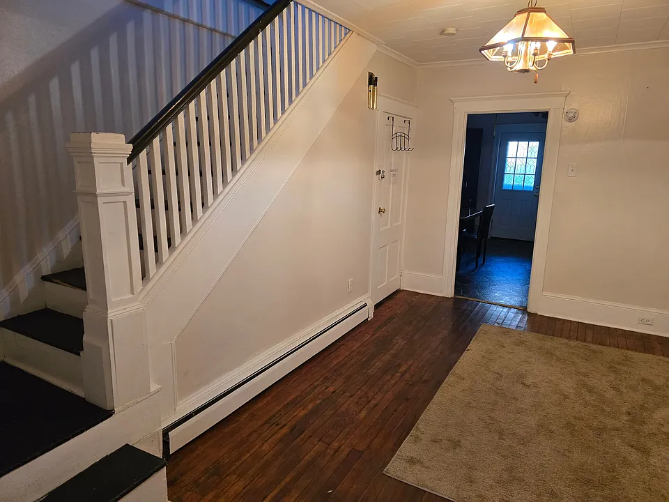 108 E Main St #108EMAINST