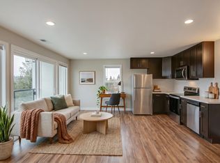 Westwood Vista, Seattle, WA 98106