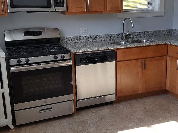 4th image of 45 South Blvd APT 3W