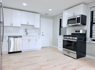 2312 W 21st St, Chicago, IL 60608