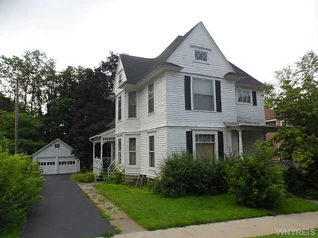 20 South St photo 1