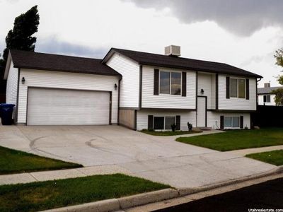 5556 S Morning Breeze Dr, Salt Lake City, UT, 84118