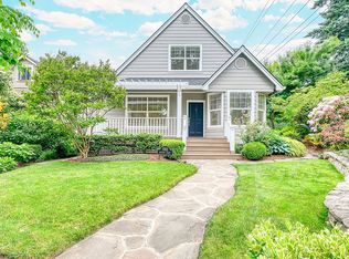 592 7th St, Lake Oswego, OR 97034