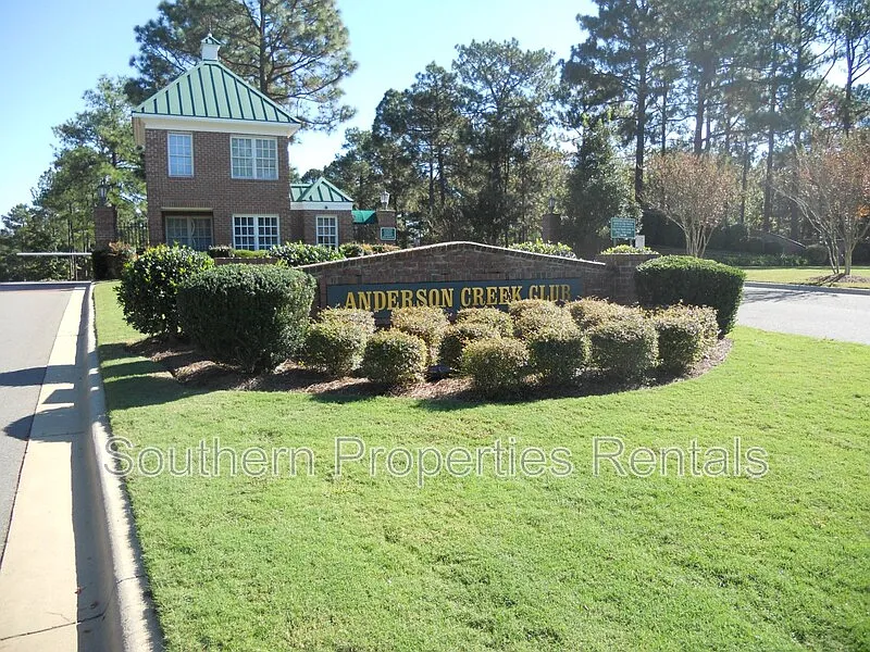 2 bed, 2.0 bath, 1420 sqft, $1,600 — Photo 3