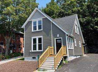 33 Riverview Dr, Gill, MA 01354