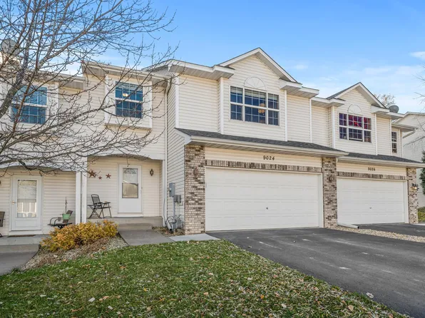 9024 Marsh Run St, Rockford, MN 55373