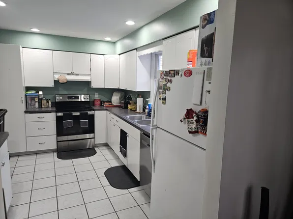 30 Nursery Ln #2, Valatie, NY 12184