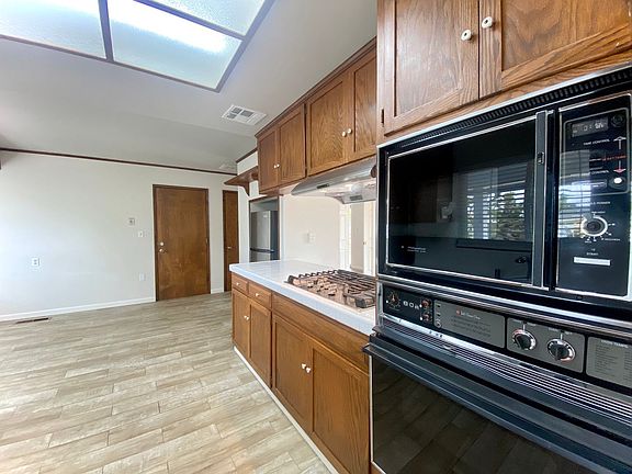 2nd image of 5138 Eggers Dr