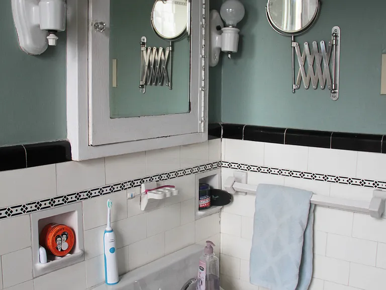 810 Rebecca Ave #5 — Photo 6