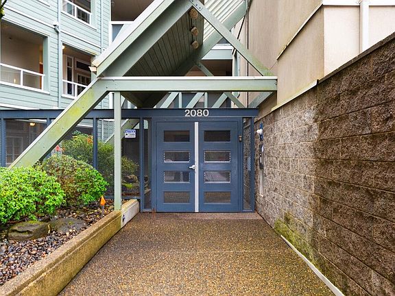 3rd image of 2080 E Kent Ave S #402