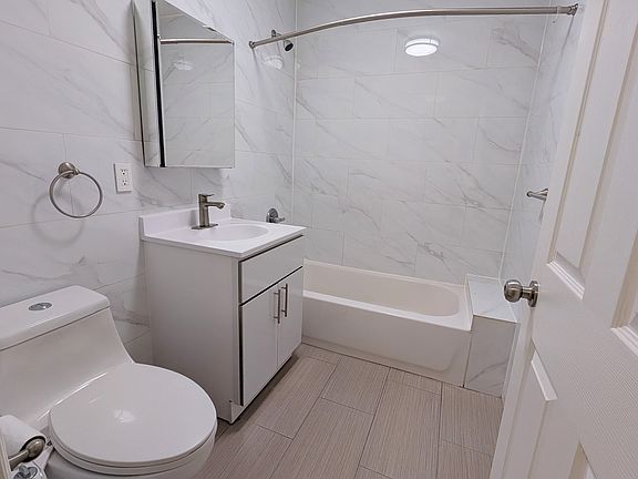 5th image of 366 Stockton St #3AJ