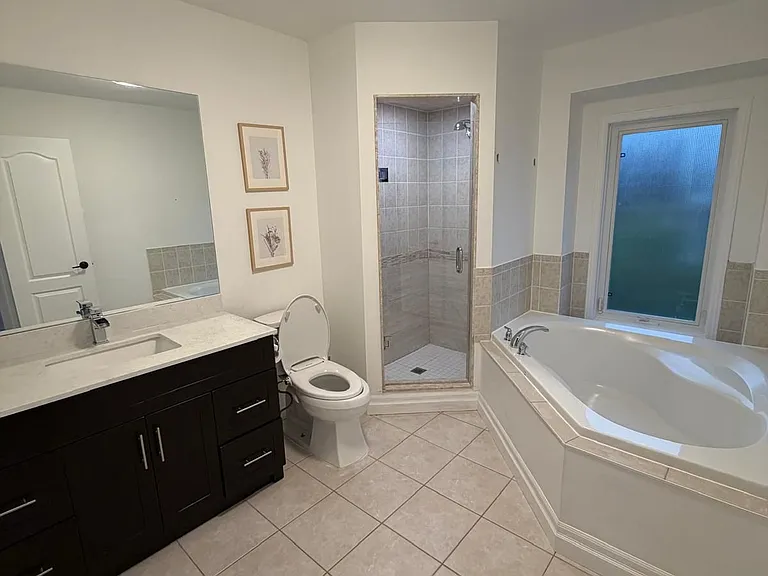 435 Hensall Cir #67 — Photo 11