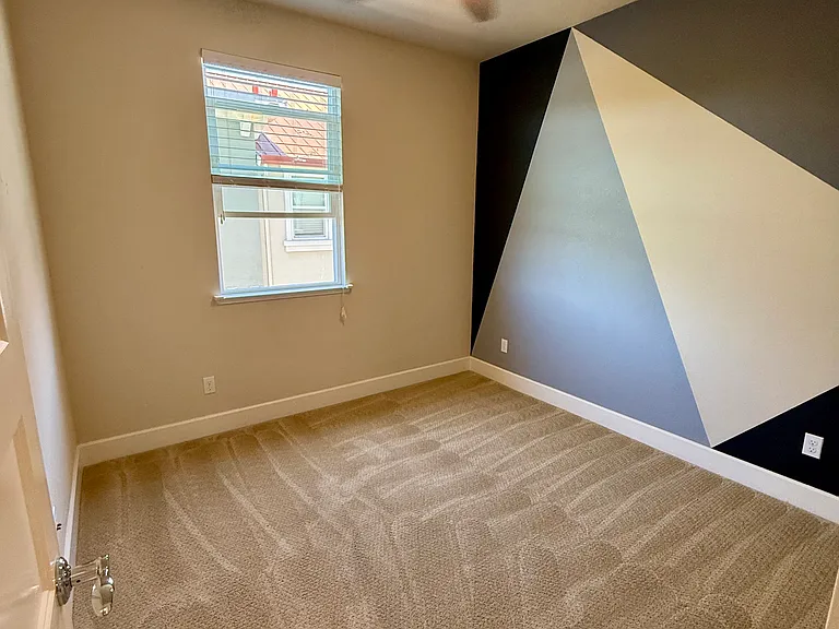 6482 Tralee Village Dr — Photo 22