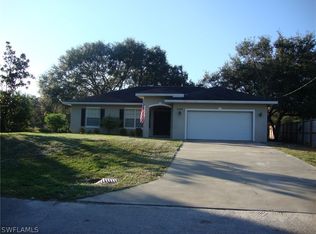 1099 Zinnia Rd, Labelle, FL 33935