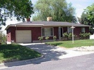 7706 S Dell Rd, Cottonwood Heights, UT 84121