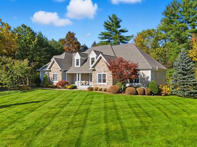 58 Tanglewood Drive, Nashua, NH, 03062