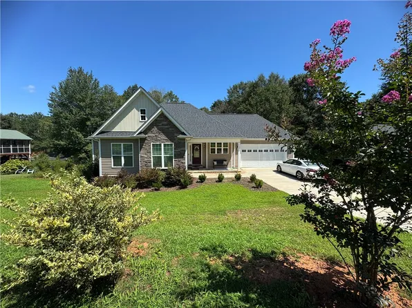 110 Equestrian Trl, Easley, SC 29642