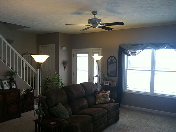 5th image of 5385 Thoroughbred Dr SW