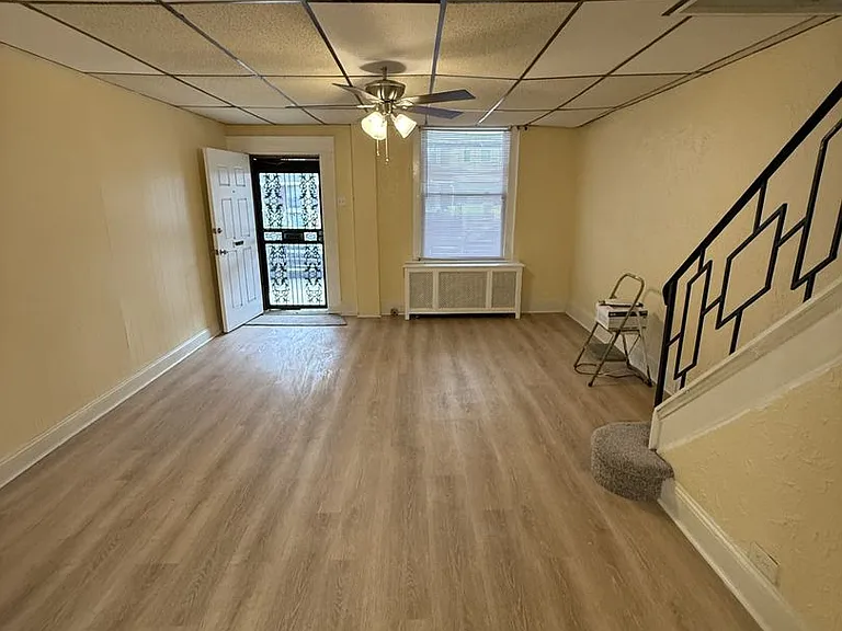 135 S 61st St — Photo 3