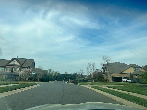5th image of 1217 Rosecliff Dr
