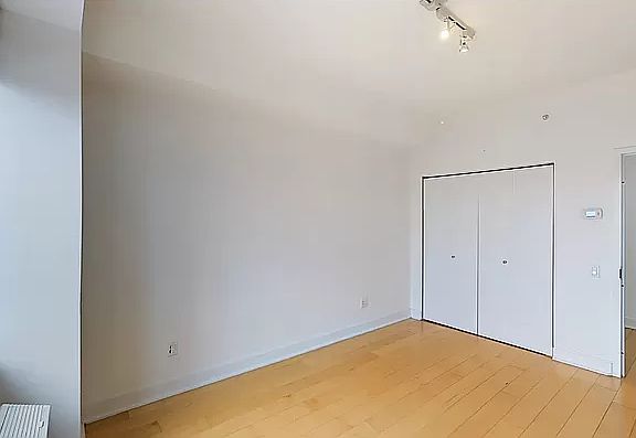 4th image of 343 4th Ave APT 11C
