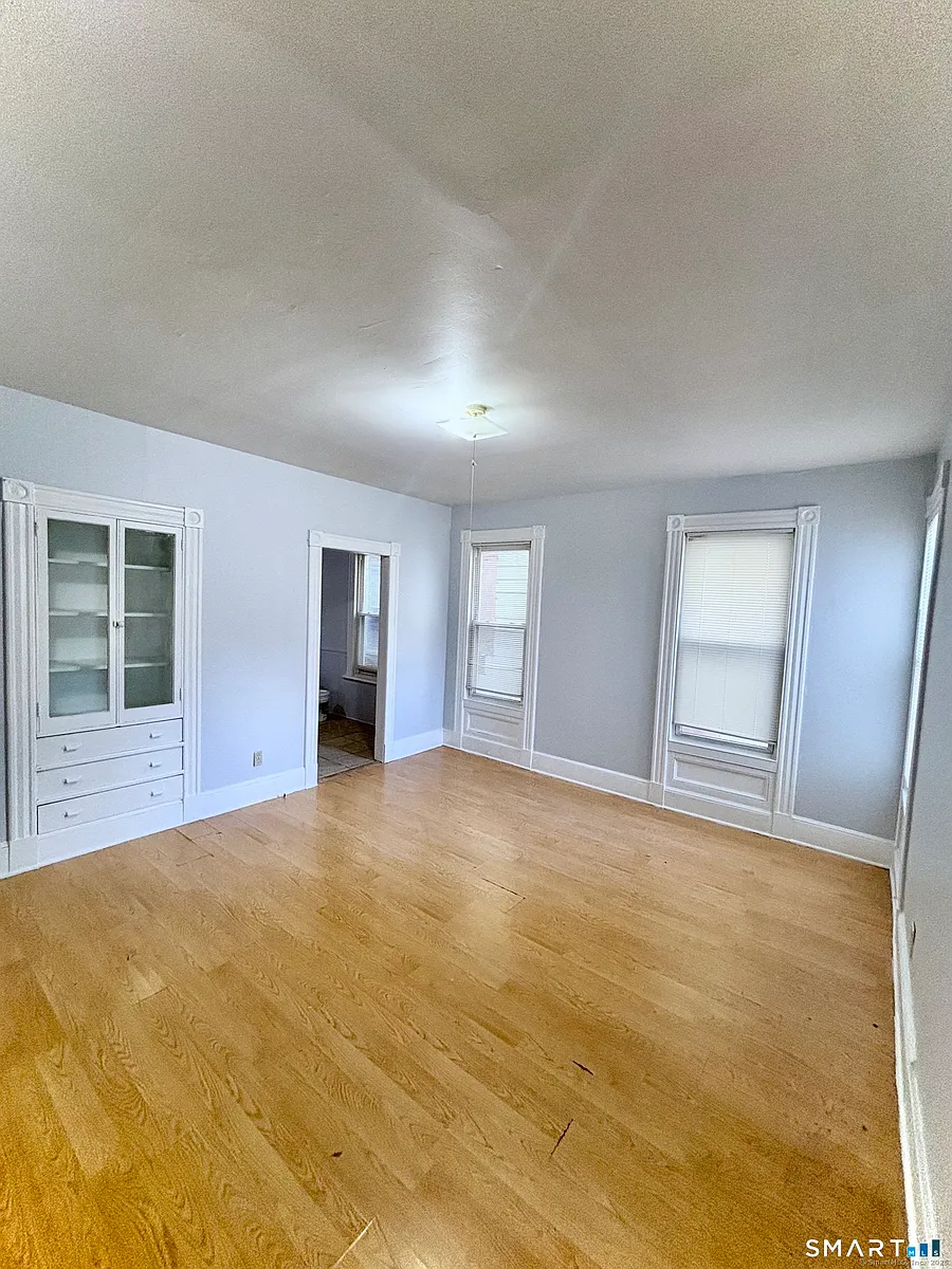 Building Photo - 57 Houston St #1